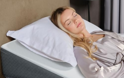 Best Bed Wedge Pillows in 2026: Compared and Ranked