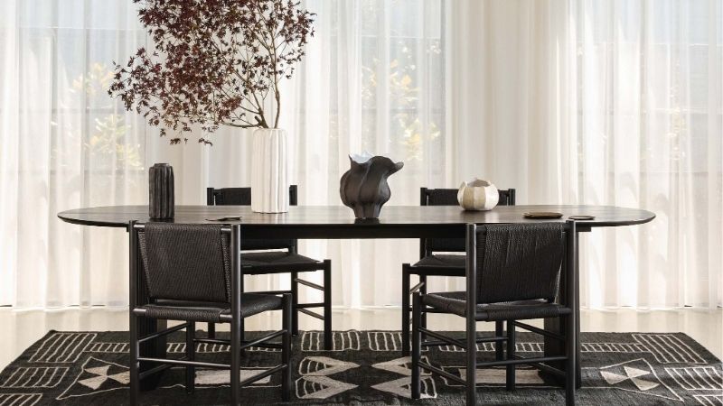 black dining table
