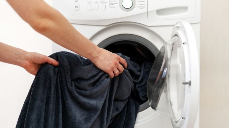 can you wash an electric blanket