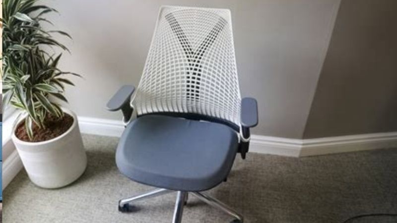 herman miller sayl desk chair