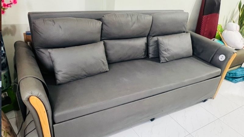 second hand sofa