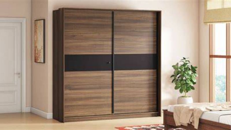 sliding door wardrobe