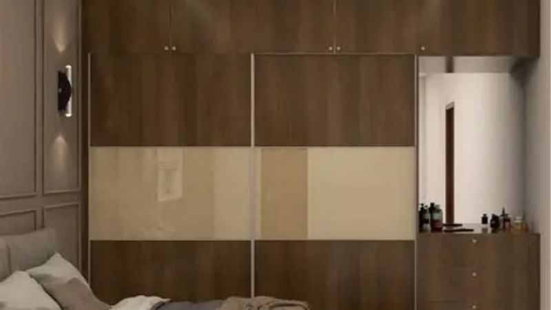 sliding wardrobe