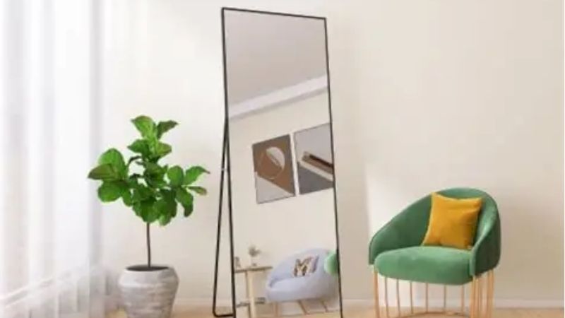 standing mirror