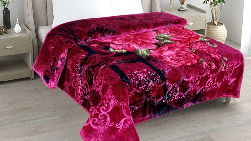 what is the warmest blanket material